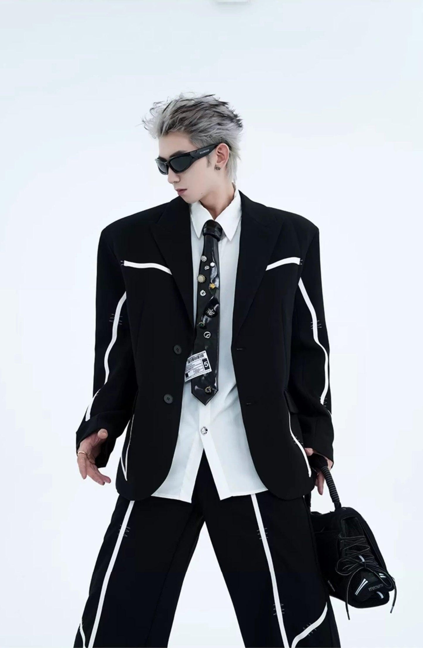 Button Design Necktie WN2341