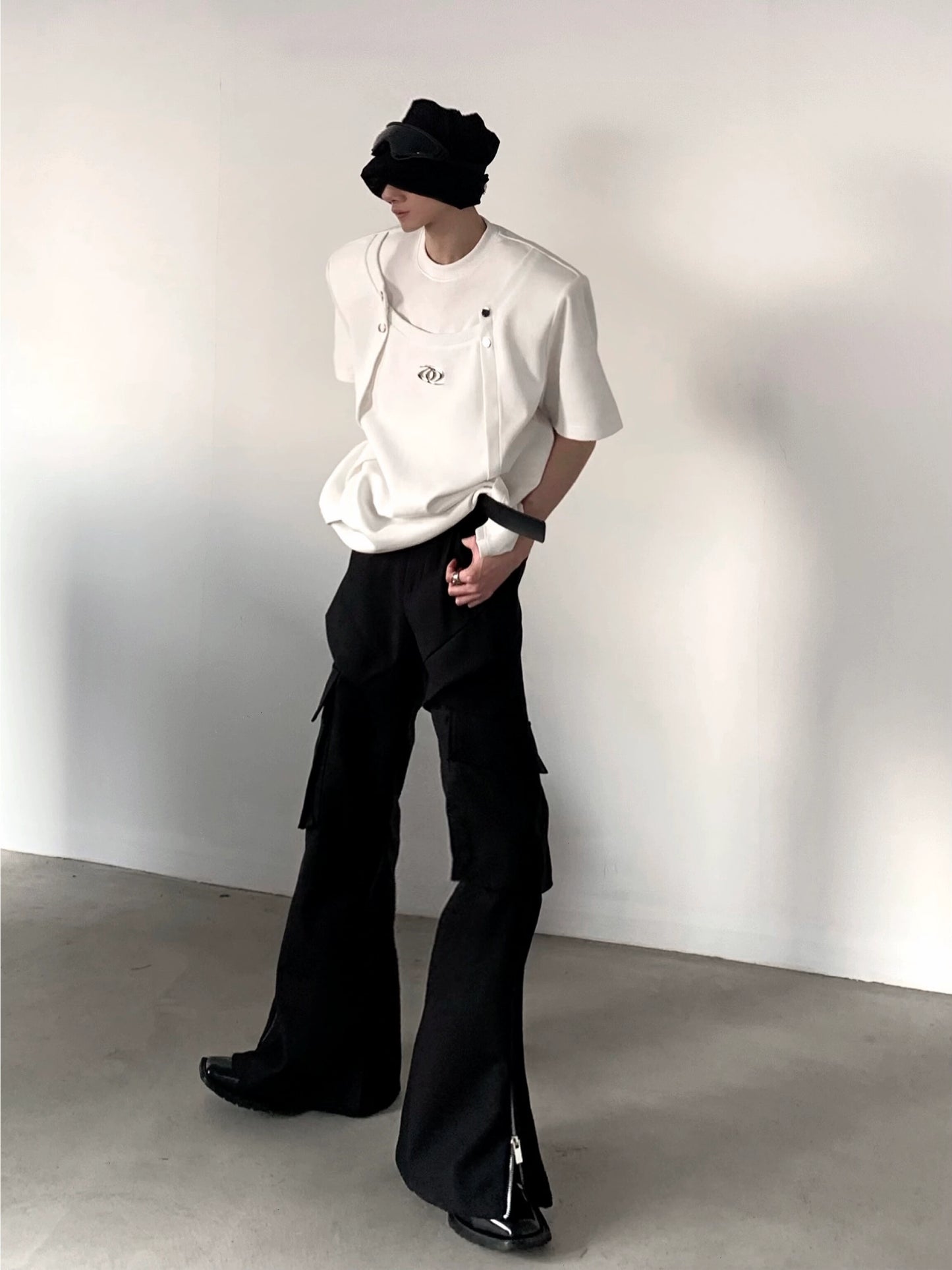 Metal Rivet Design Shoulder Pad Short Sleeve T-Shirt WN5985