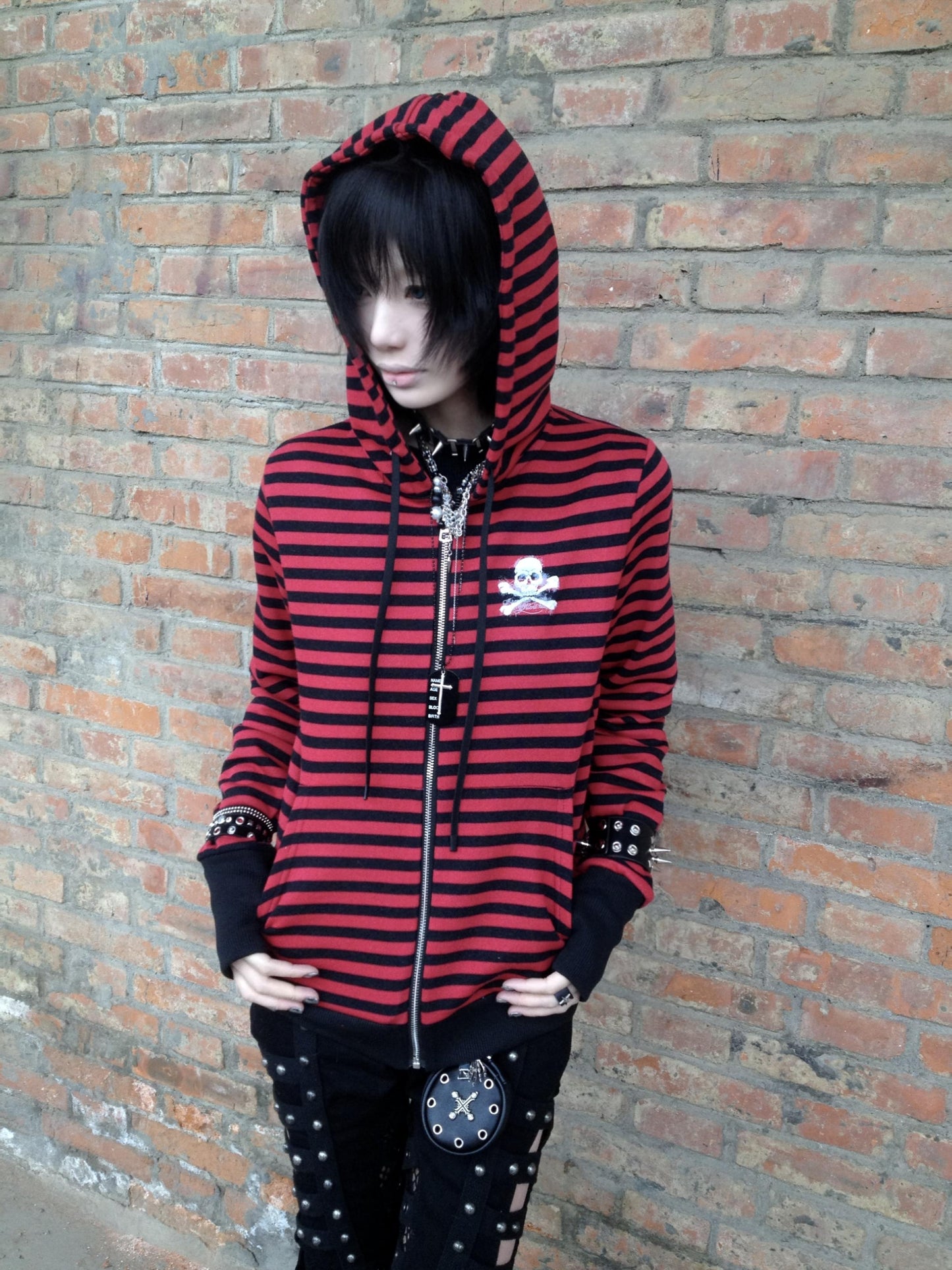 Skull Design Stripe Zipper Hoodie WN16089