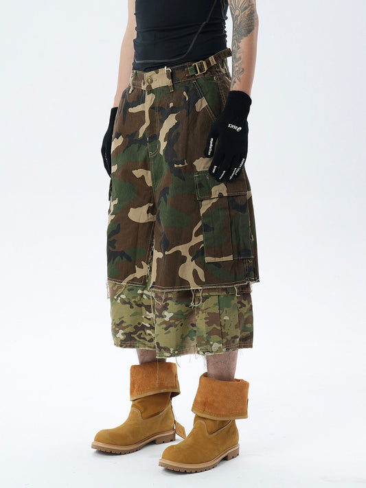 Camouflage Patchwork Fake Layered Multi Pocket Cargo Short Pants WN24346