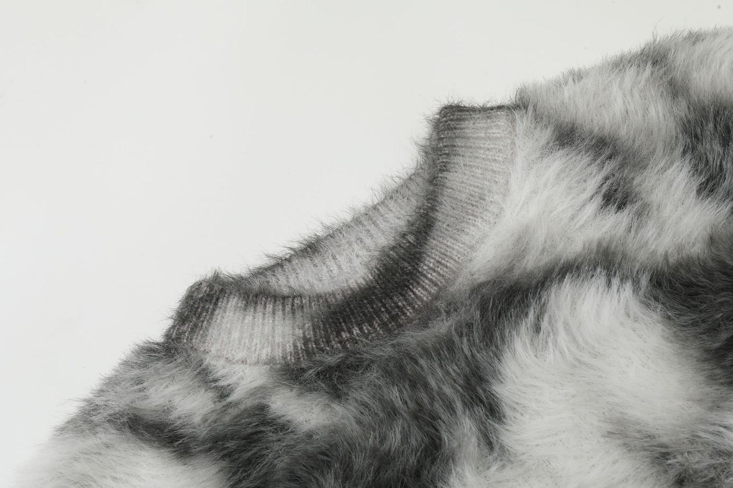 Tie-Dye Fake Mink Knit Sweater WN11000