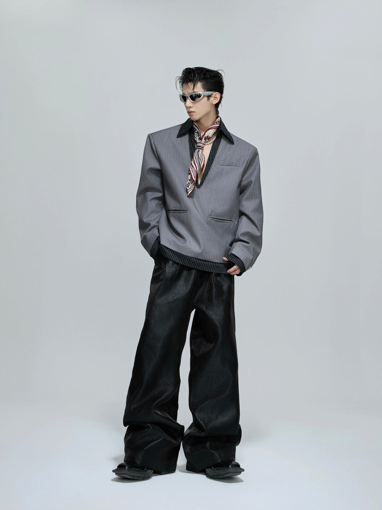 V-Neck Striped Shoulder-Pad Polo Shirt WN21689