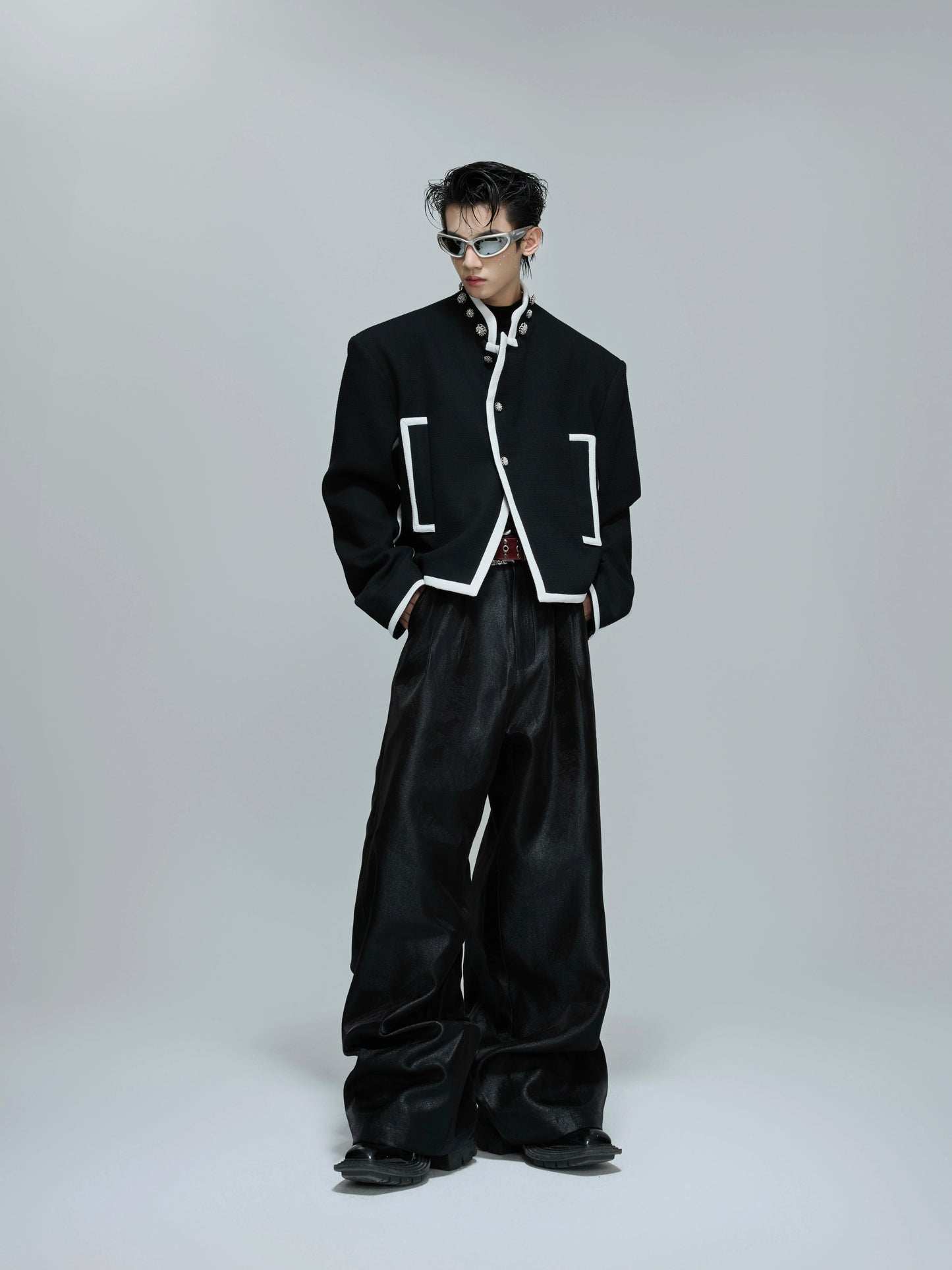 Standing-Collar Colorblock Shoulder-Pad Short Jacket WN21690