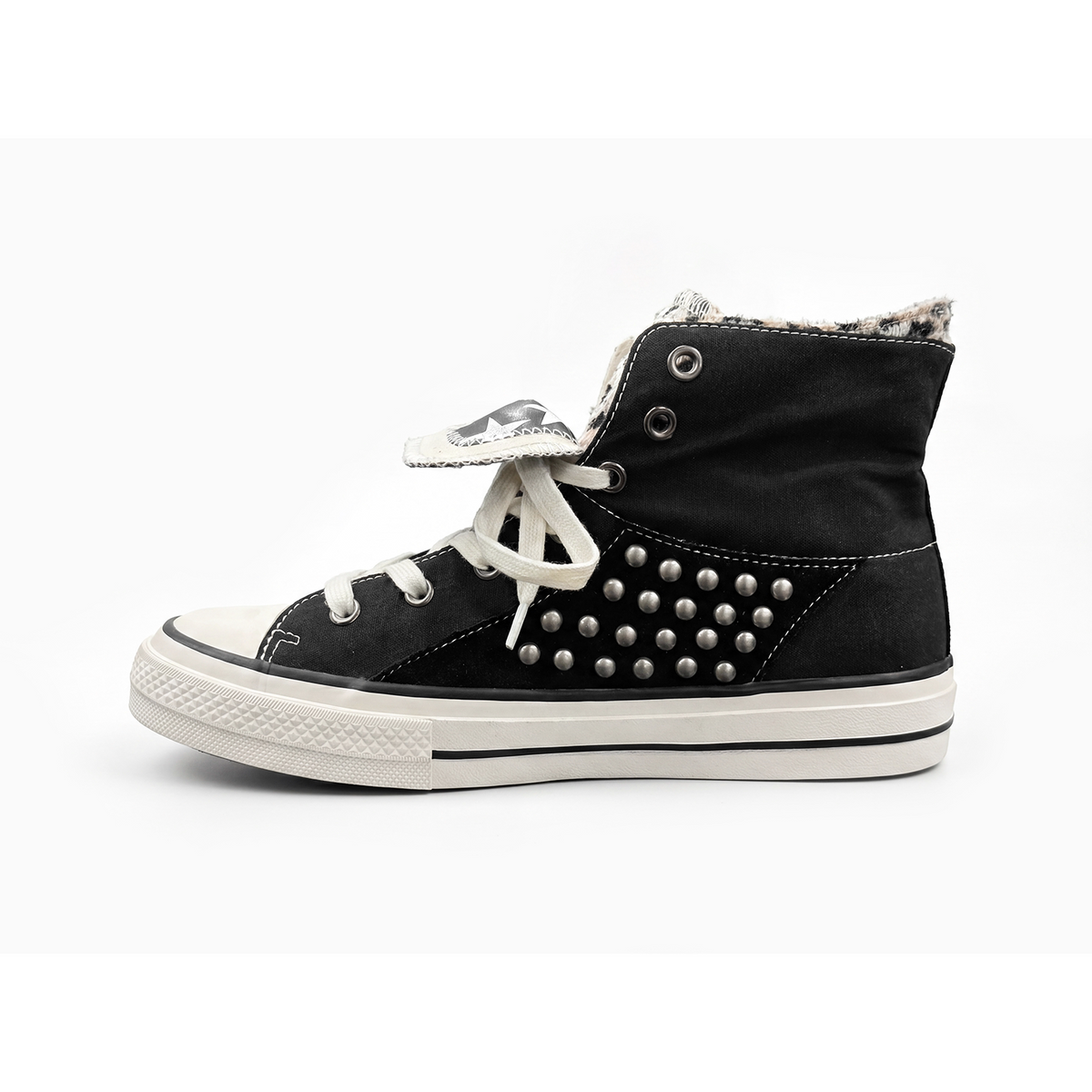 Zebra Star Studs Detail Sneakers WN27234
