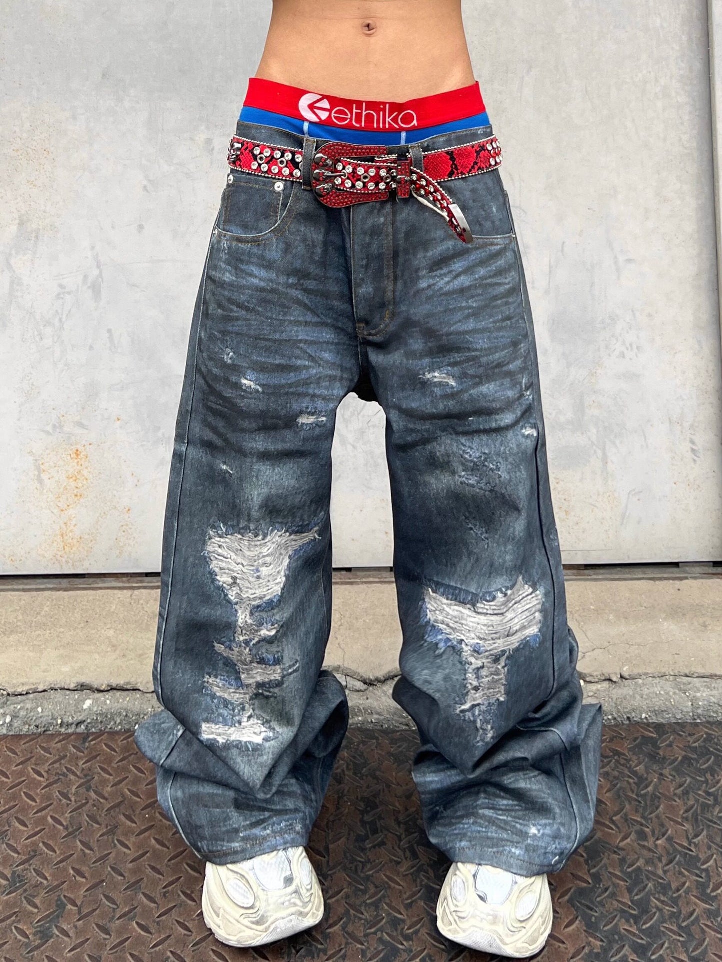 Damage Washed Wide Leg Denim Jeans WN24034