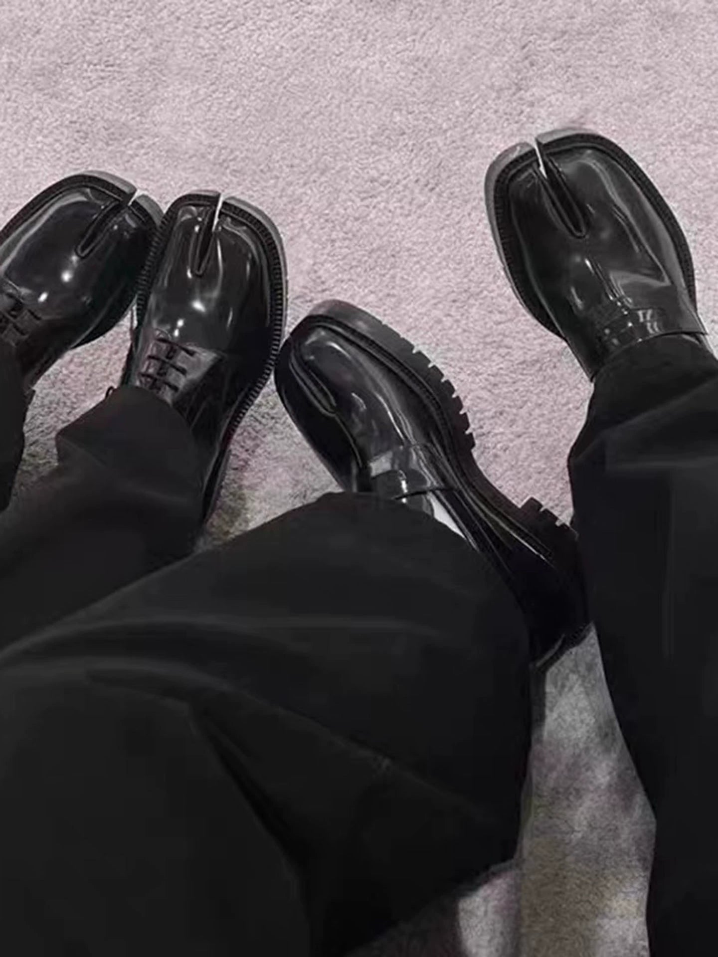 Split-Toe Platform Loafers WN20607