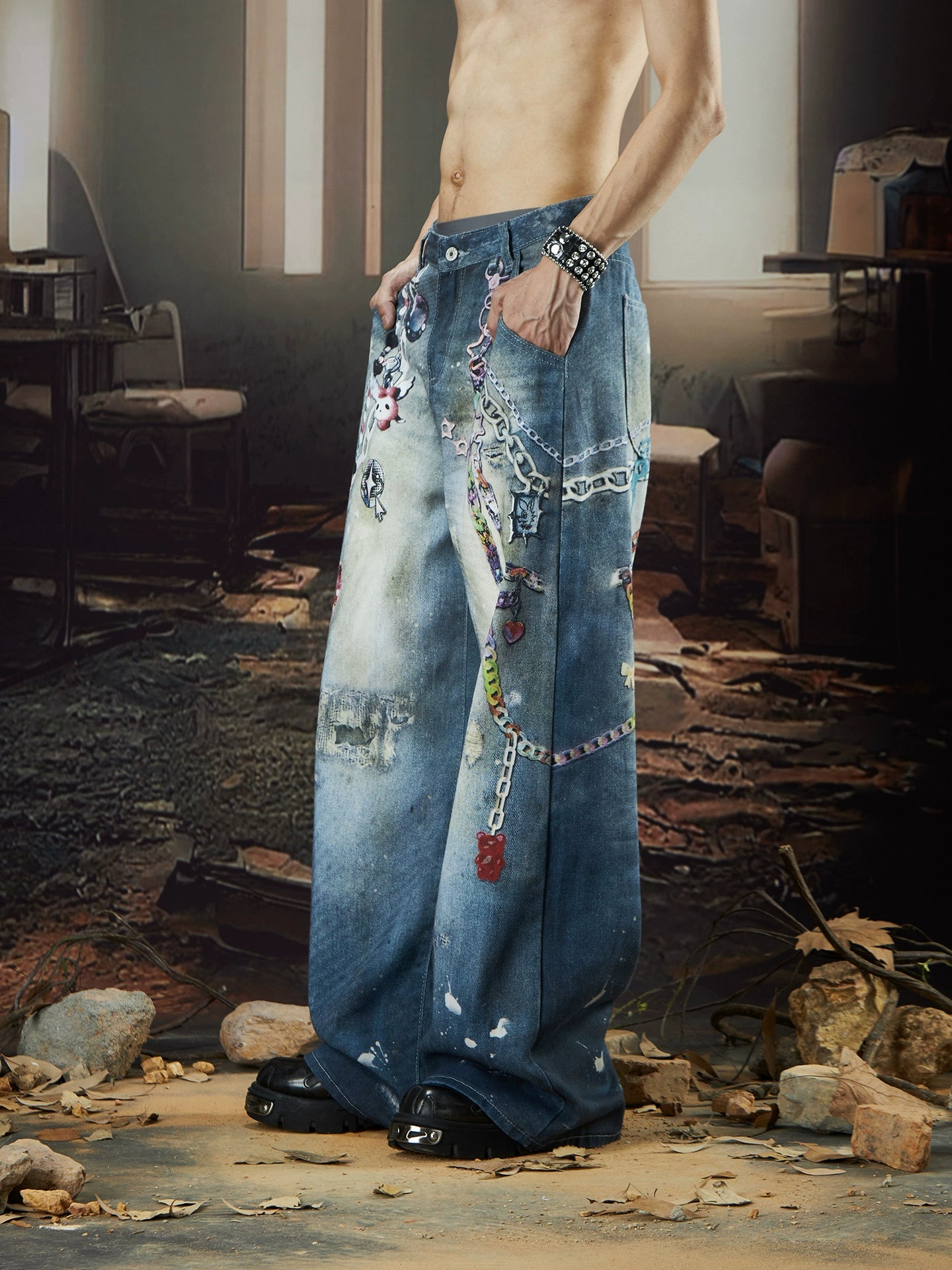 Colorful Chain Print Washed Wide Leg Denim Jeans WN18423