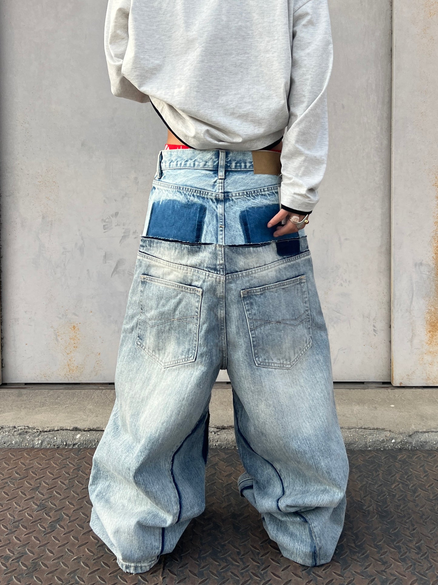 Contrast Panel Washed Wide Leg Denim Jeans WN24059