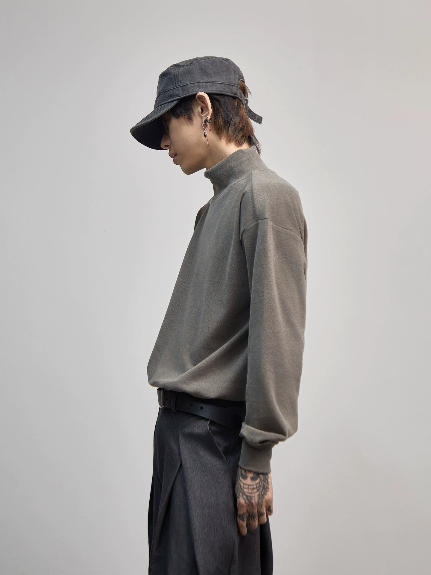 High-Neck Plain Long Sleeve T-Shirt WN21187