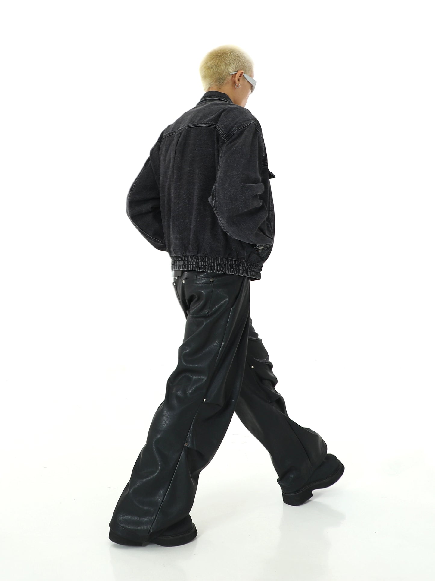 Metal Zipper Design Washed Short Denim Jacket WN5753