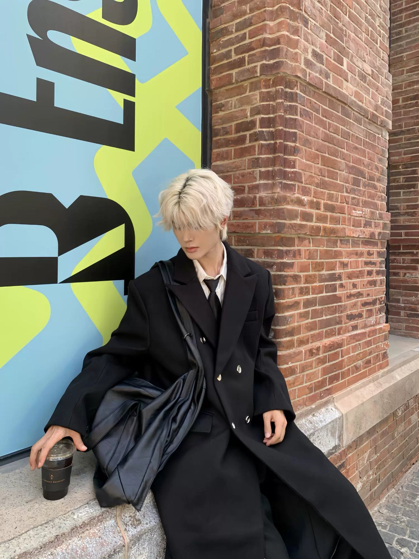 Front-Buttoned Shoulder-Pad Oversize Coat WN19804