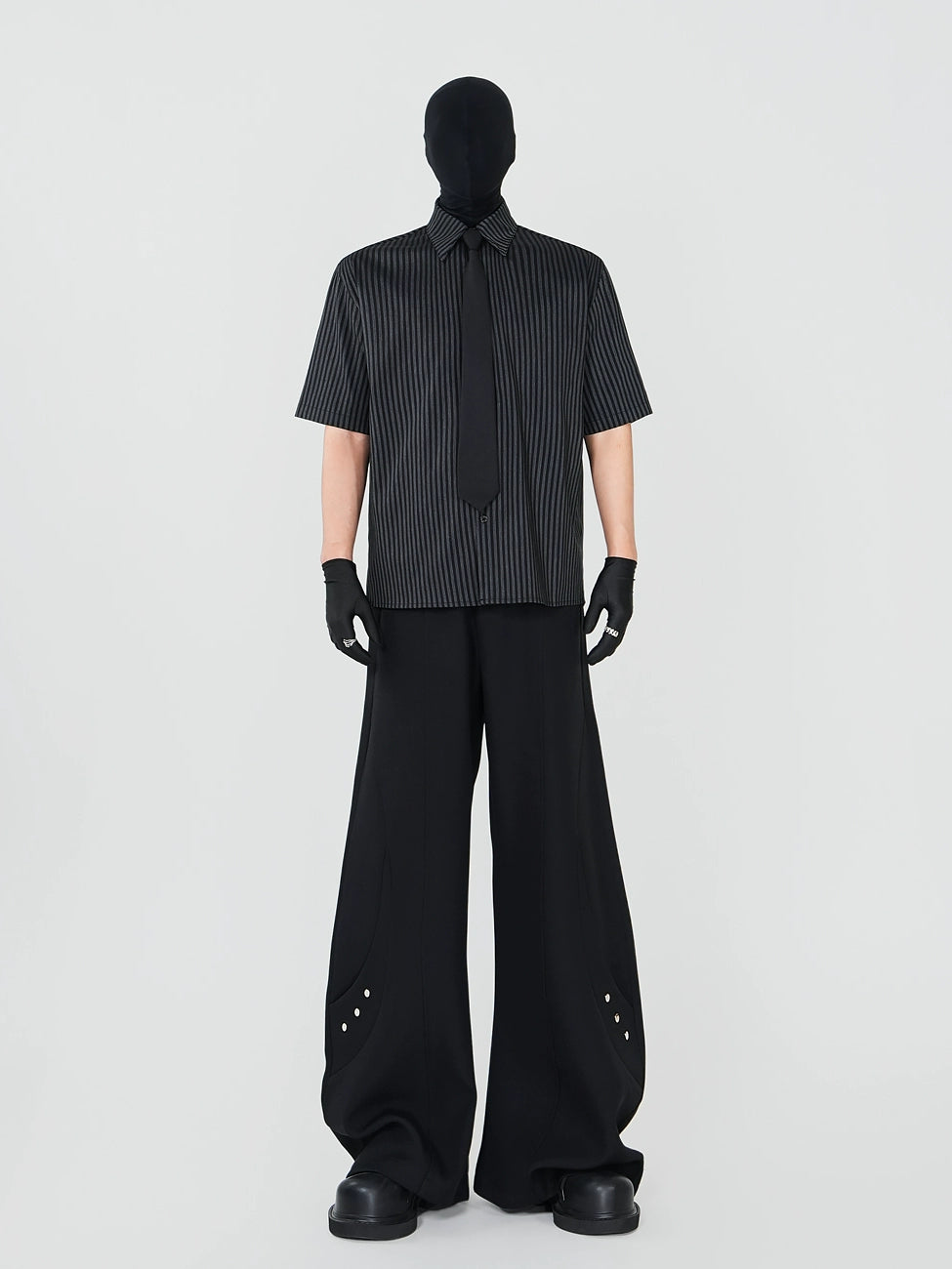 Vertical Stripe Tie Short Sleeve Shirt WN17277