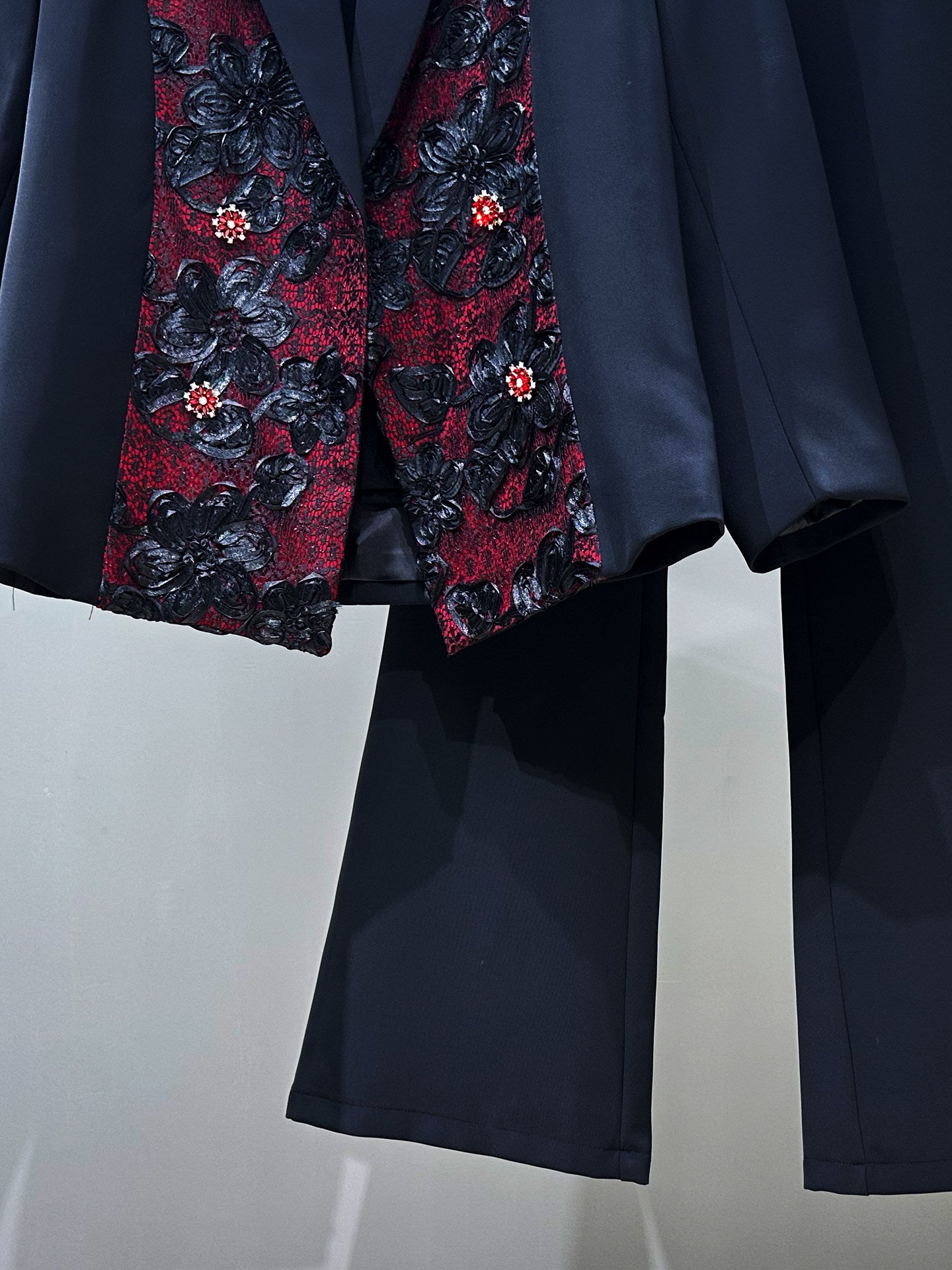 Patchwork Embroidery Tailored Jacket & Flare Trousers Setup WN23917