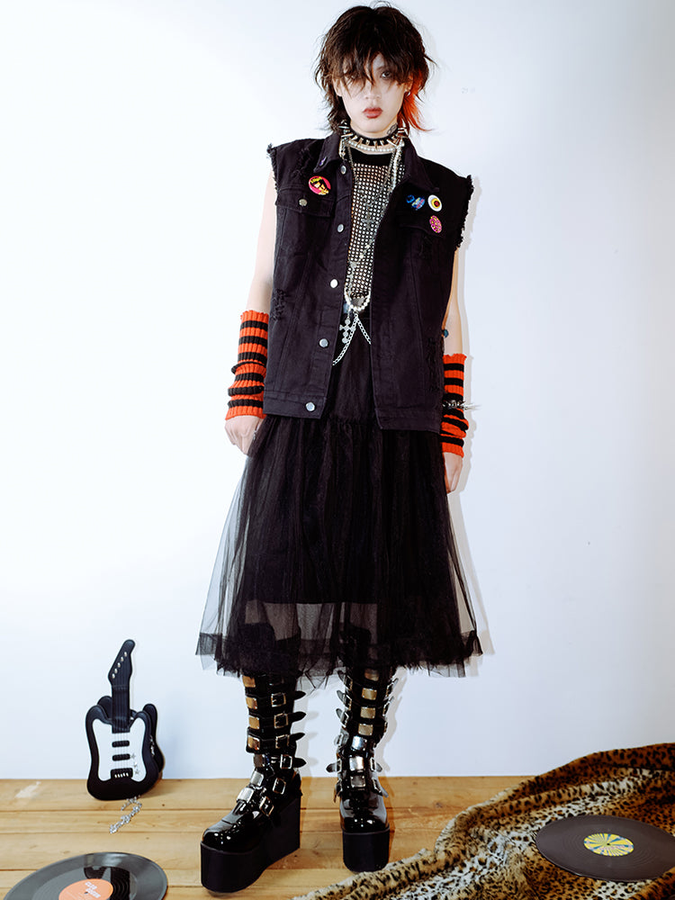 Graphic Design Metal Detail Sleeveless Denim Jacket WN15992