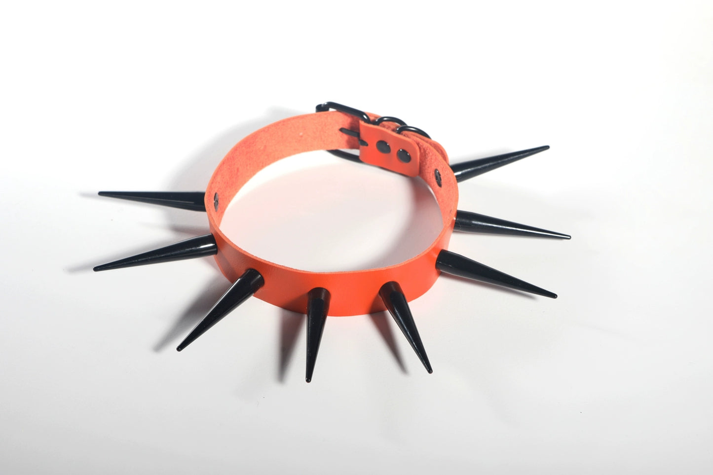 Metal Rivet Collar Choker WN22277