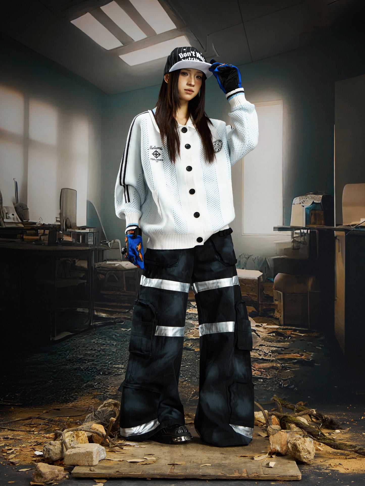 Contrast Jersey Style Embroidery Knit Cardigan WN22747