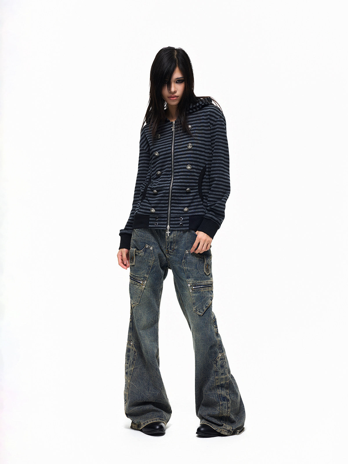Multi-Pocket Panel Washed Wide Leg Denim Jeans WN27345