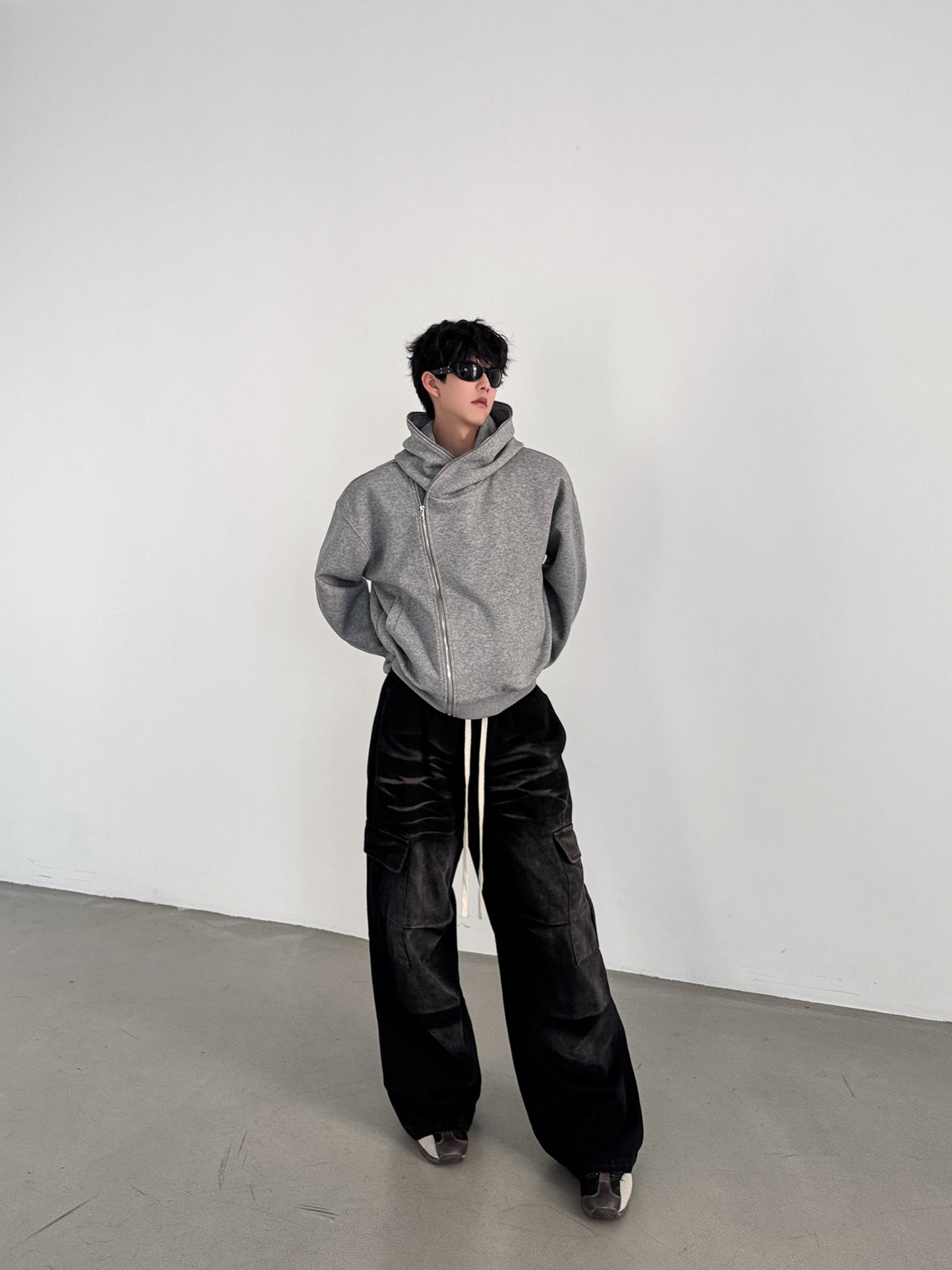 Washed Drawstring Cargo Wide-leg Denim Jeans WN15407