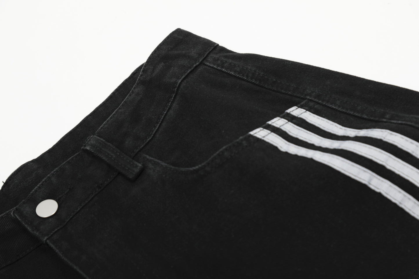 Washed Triple Stripe Panel Design Wide Leg Denim Jeans WN25432