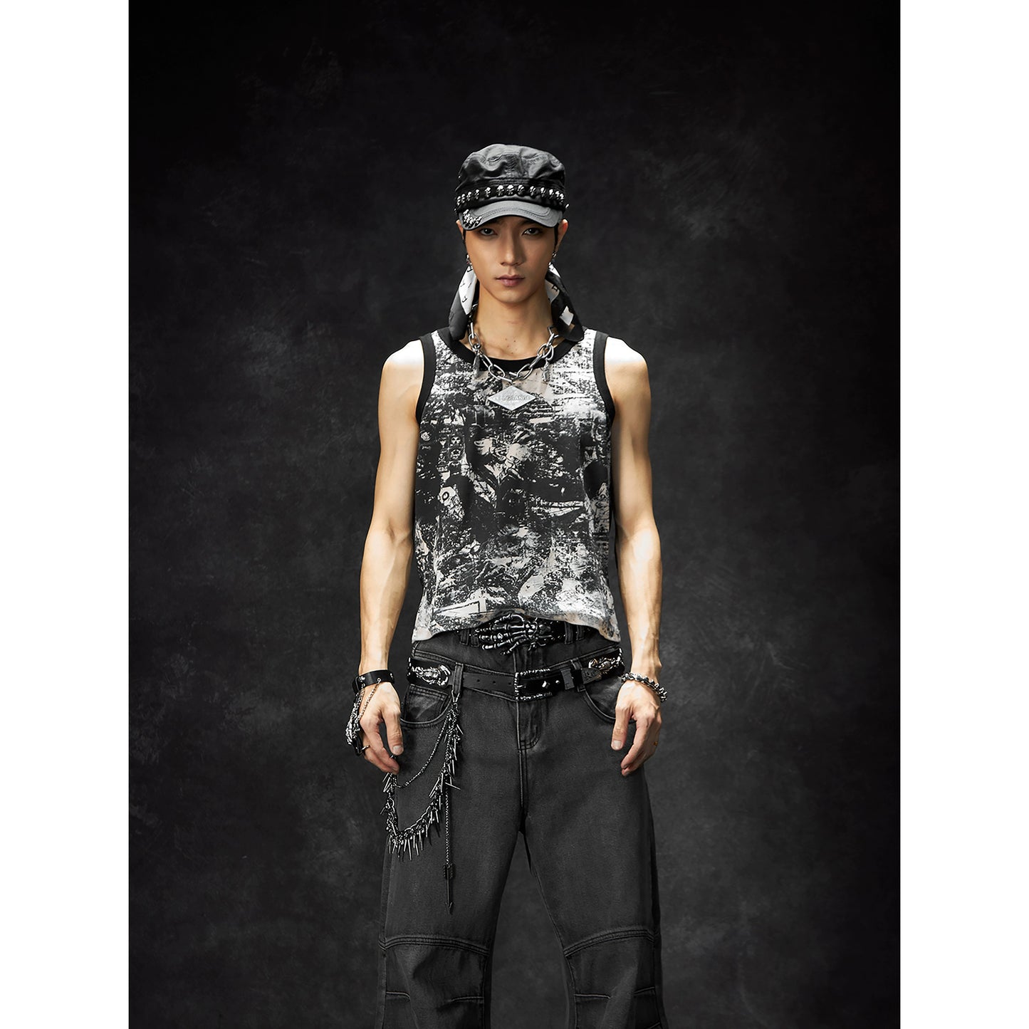 Graffiti Print Tank Top WN18437