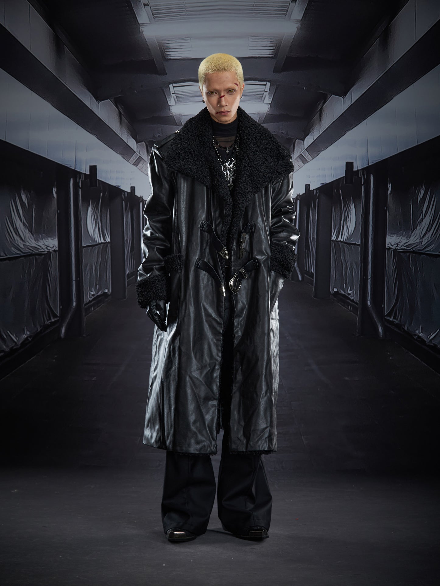 Metal Buckle Lapel Shearling Leather Coat WN22825