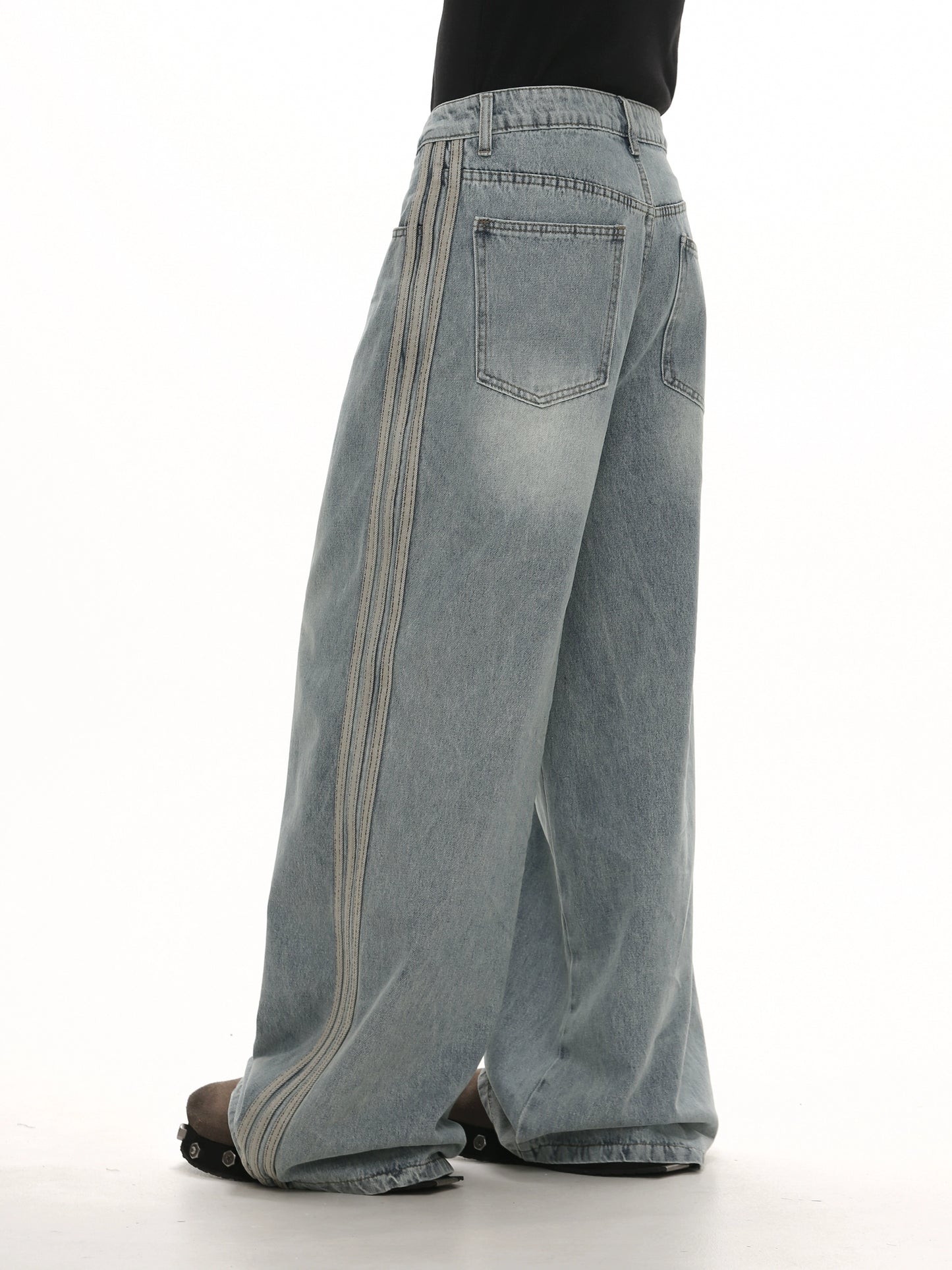 Stripe Wide-Leg Straight Denim Jeans WN5654