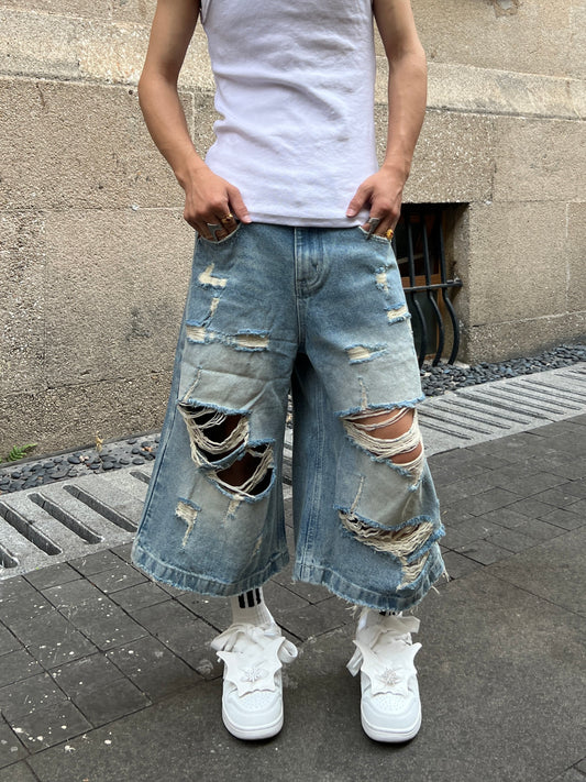 Damage Washed Wide Leg Denim Half Jeans WN24113