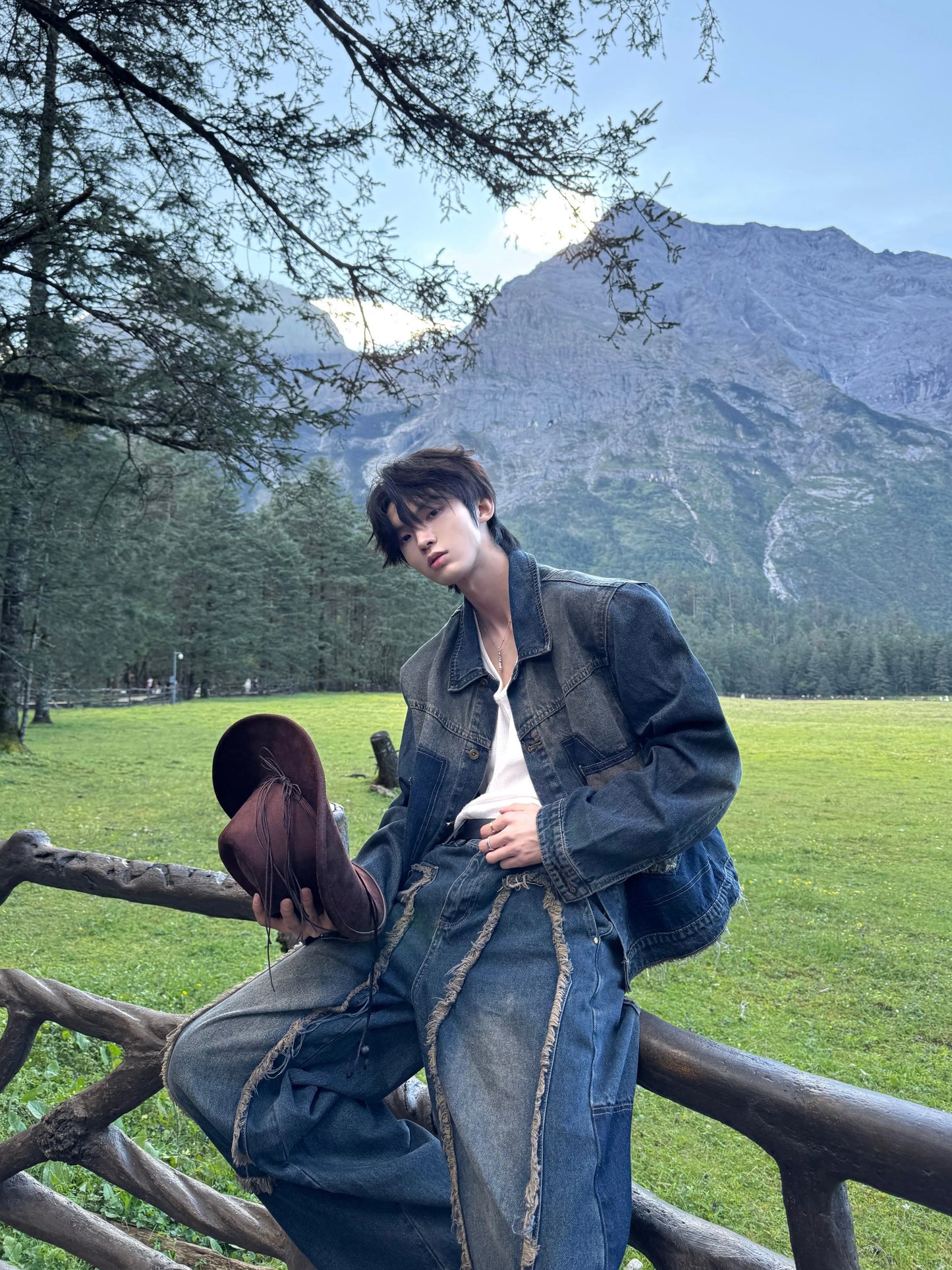 Washed Fringe Denim Jacket & Wide Leg Denim Jeans Setup WN20764