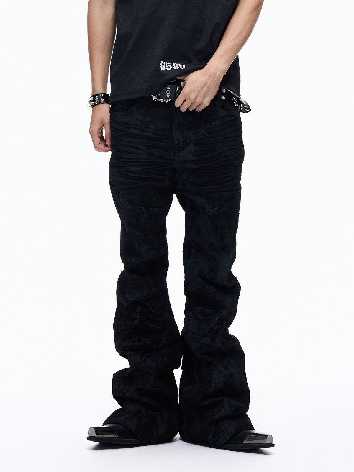 Deconstructed Whisker Pleats Coating Denim Jeans WN27347