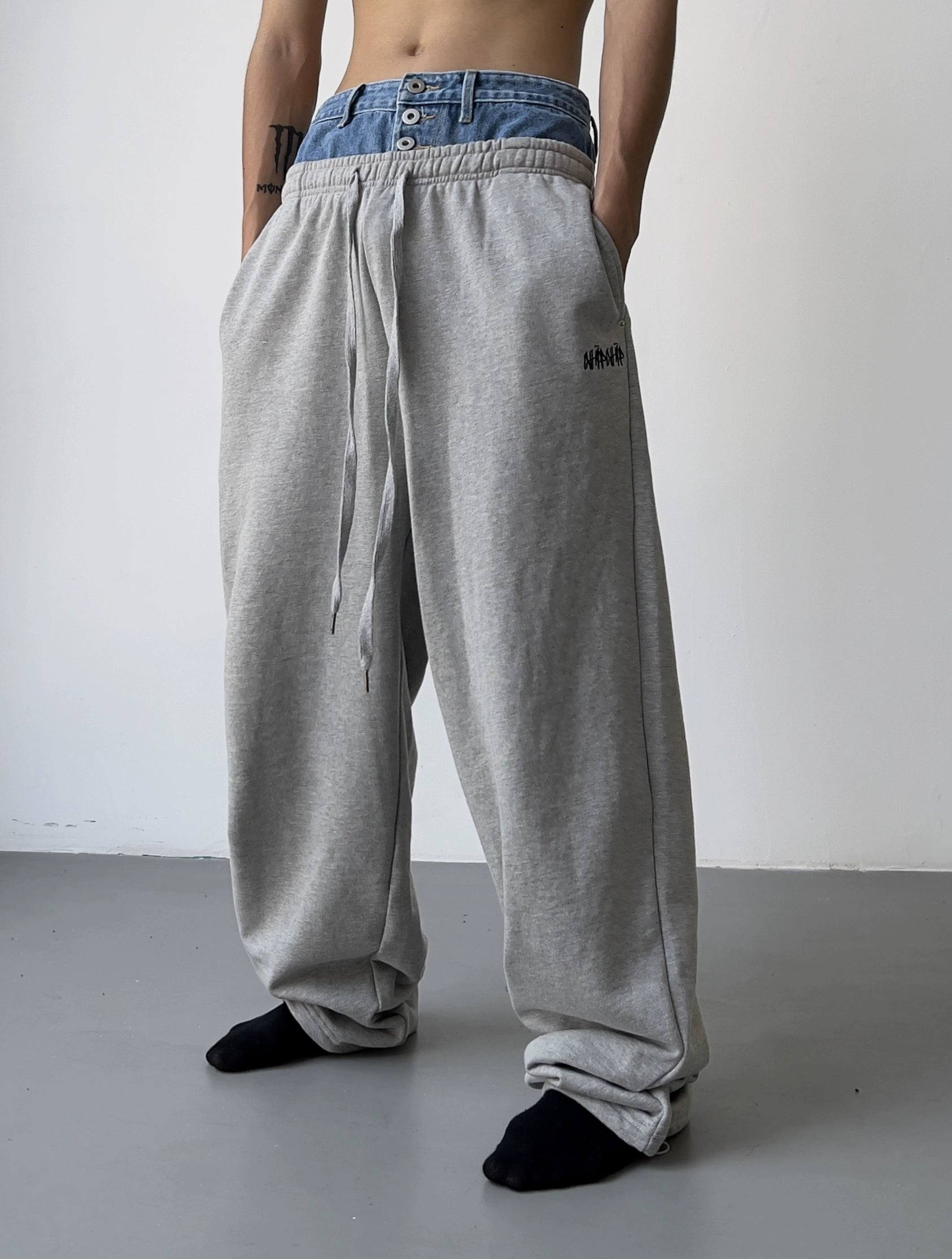 Fake Denim Layered Wide-leg Sweatpants WN5705 – WONDER NOAH Fake Denim Layered Wide-leg Sweatpants WN5705 – WONDER NOAH
