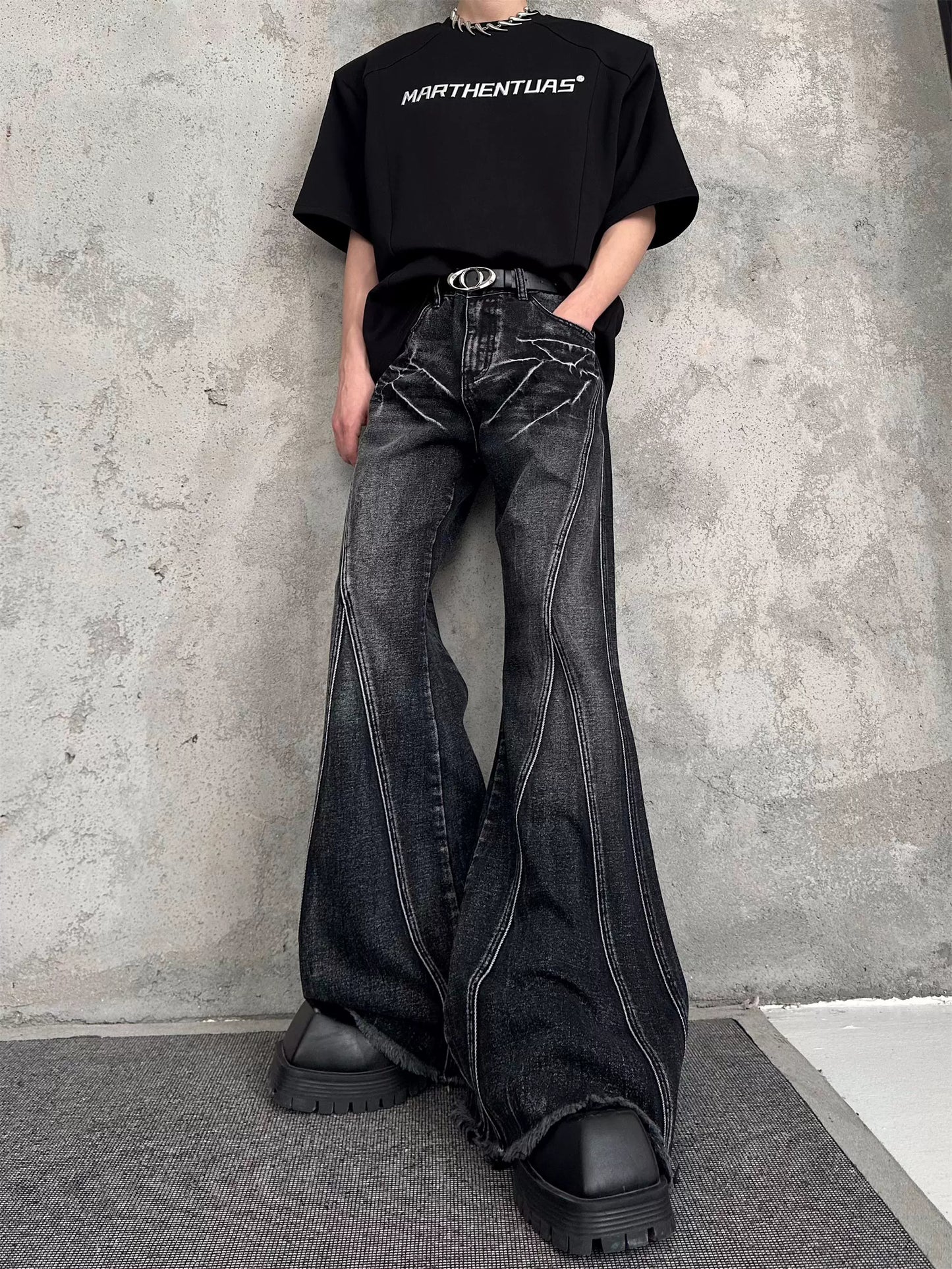 Shoulder-Pad Denim Jacket & Flare Denim Jeans Setup WN16765