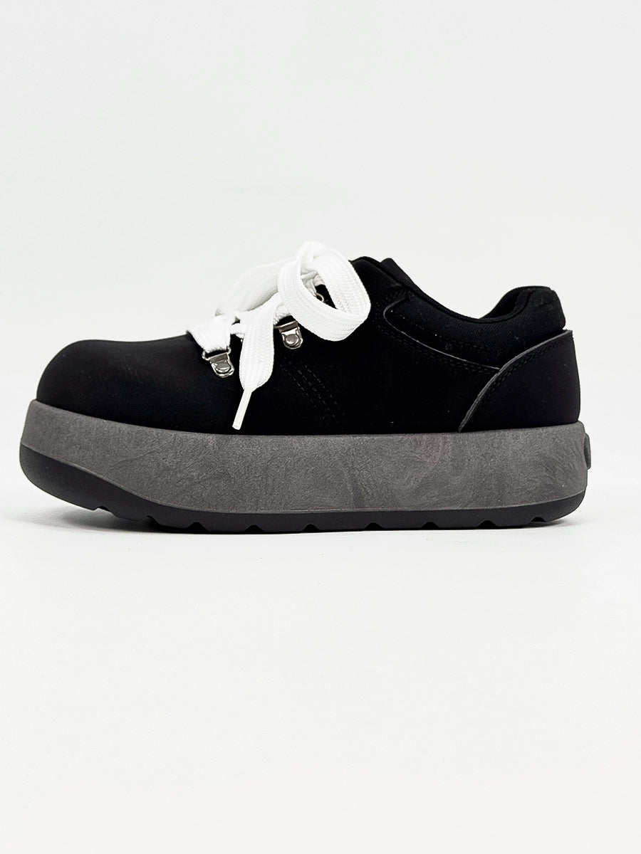 Chunky Sole Puffy Design Suede Sneakers WN19141