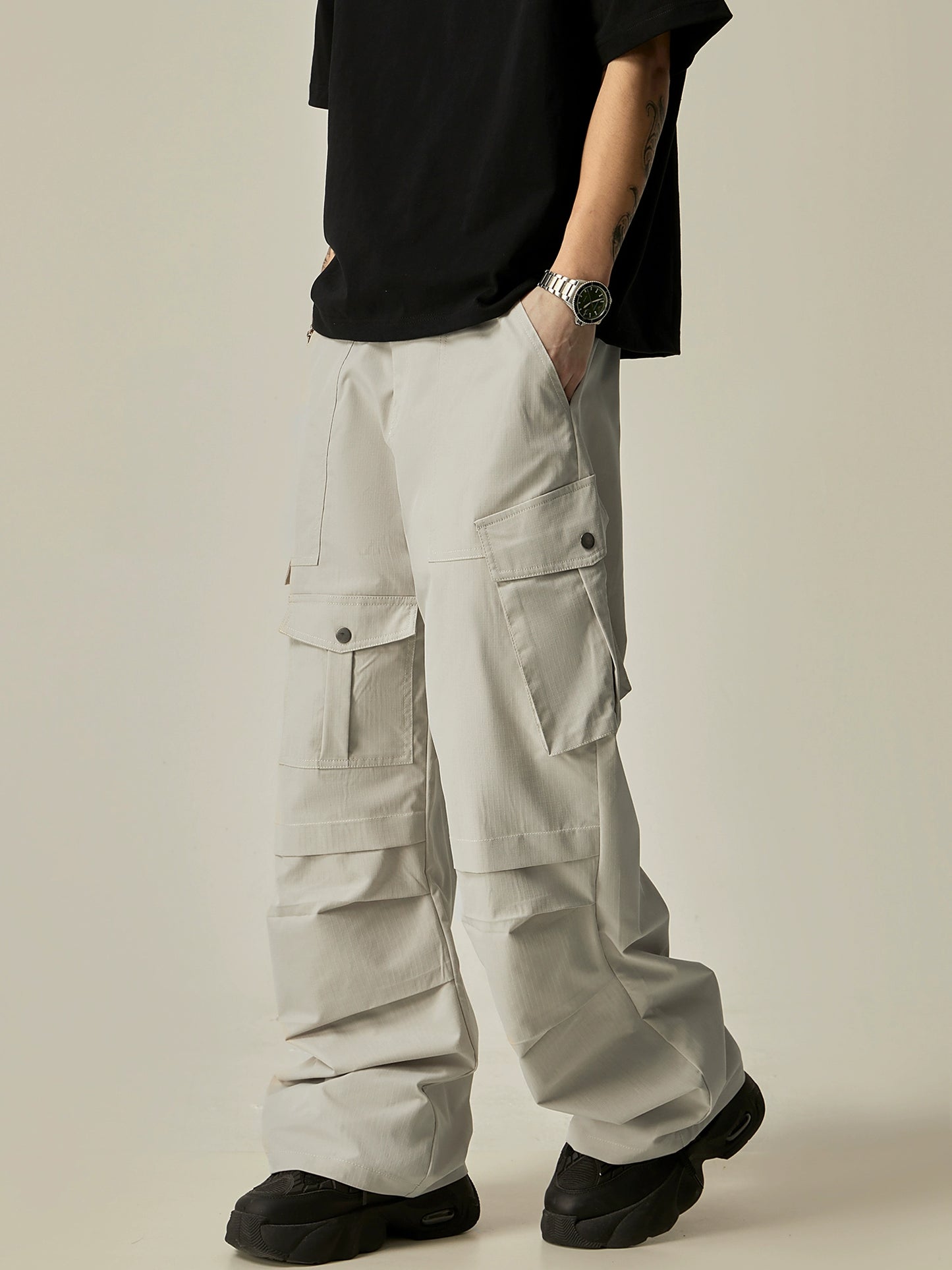 Wide-Leg Straight Cargo Pants WN7758