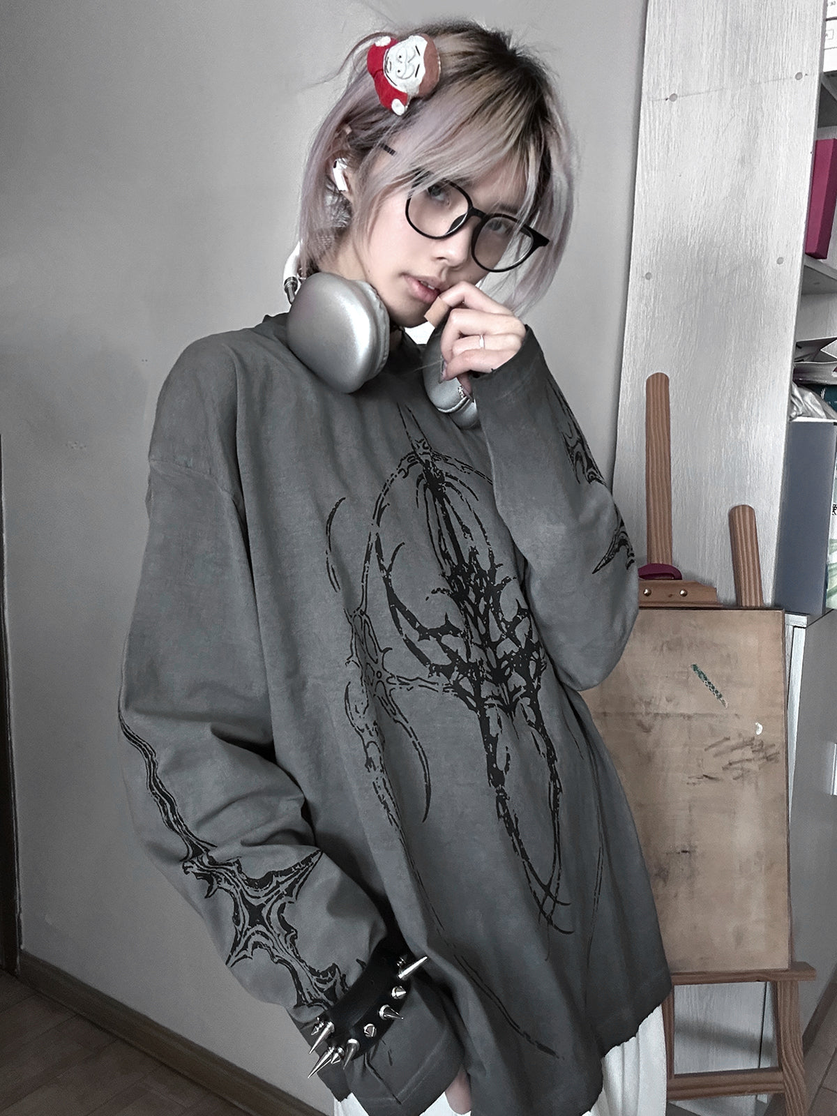 Washed Graphic Design Oversize Long Sleeve T-Shirt WN15584