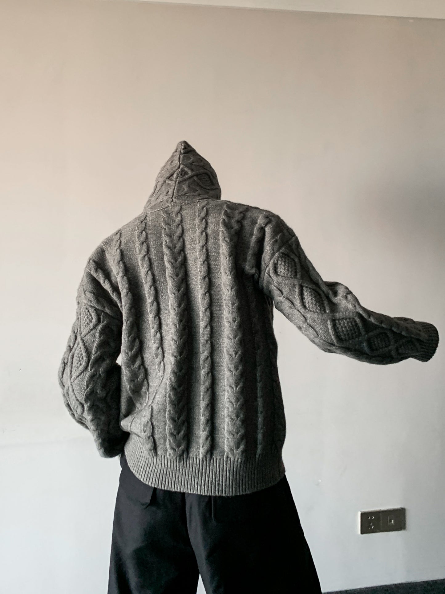 Chunky Cable Design Hooded Knit Cardigan WN15375