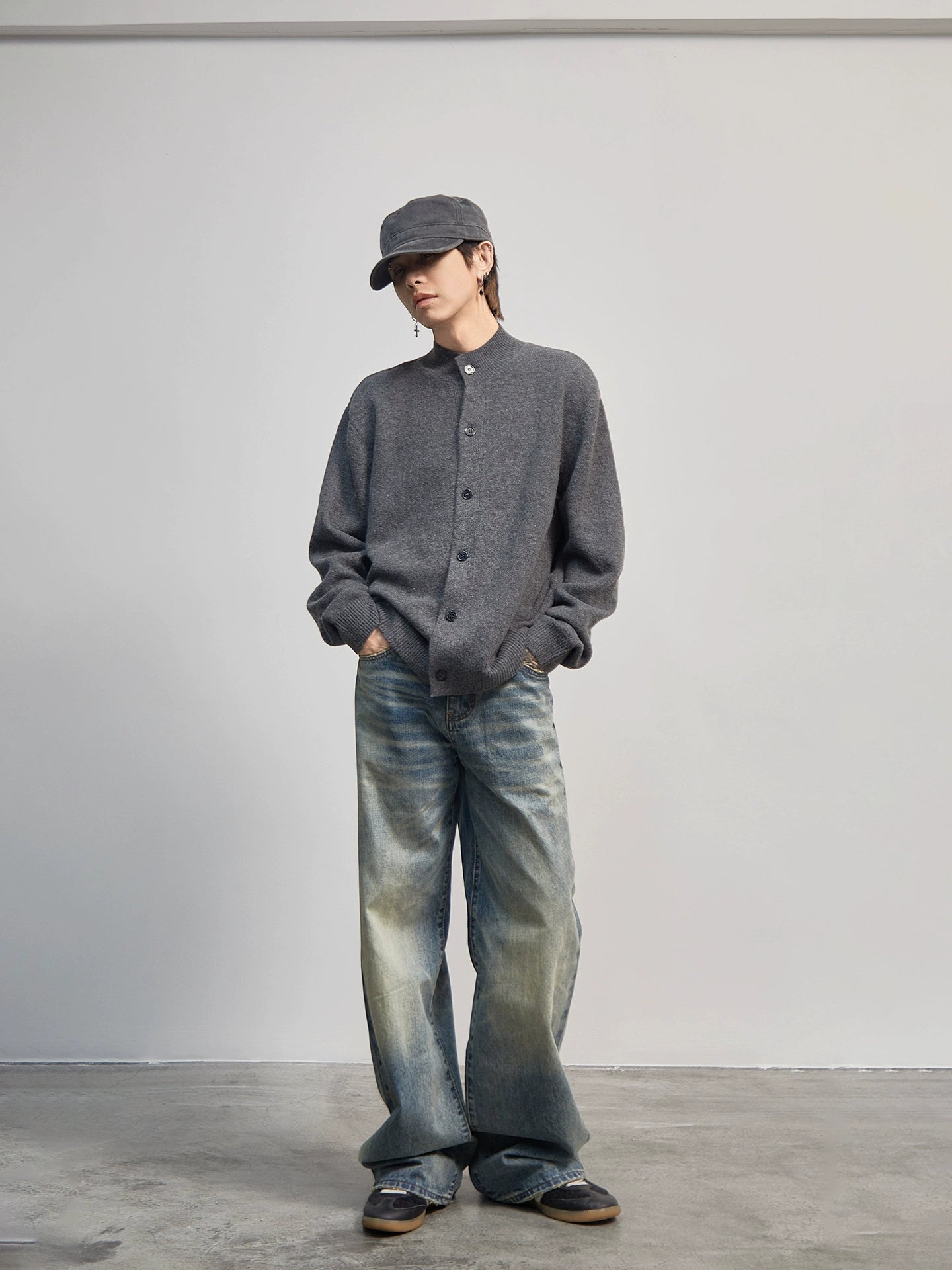 Button Oversize Knit Cardigan WN21183