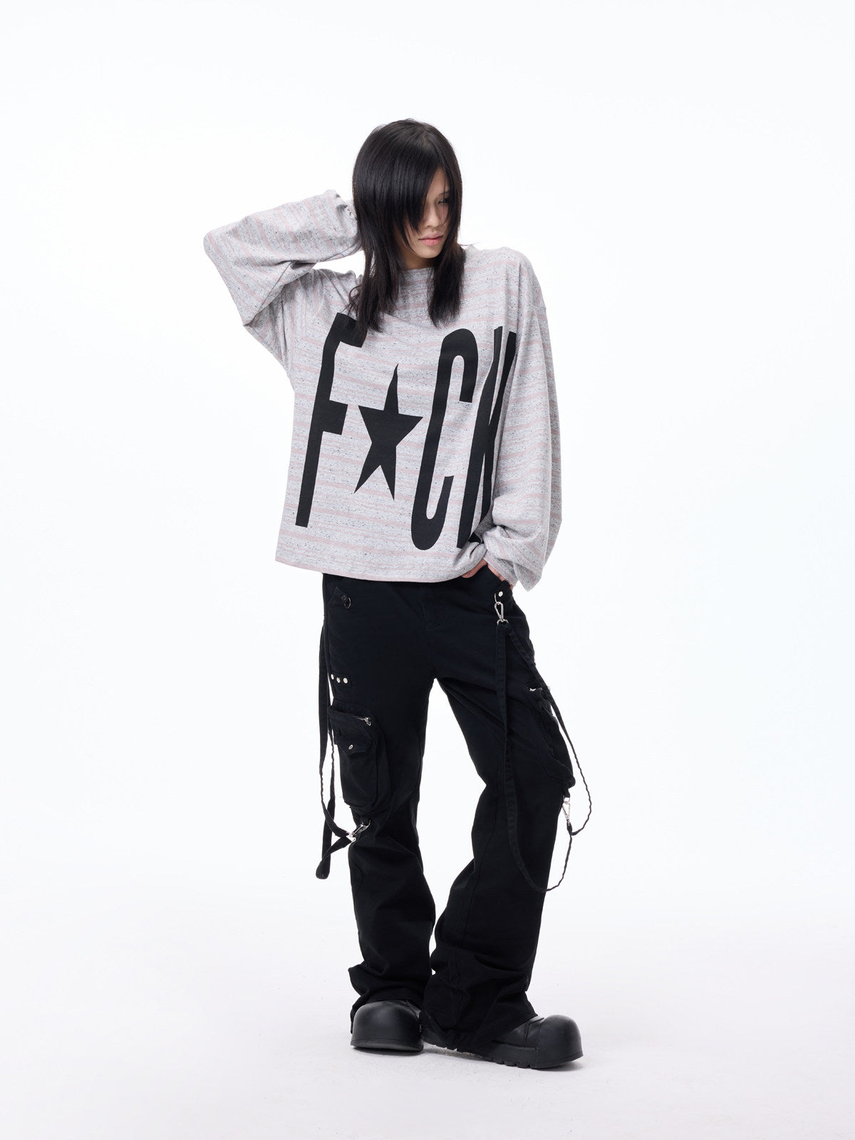 Detachable Strap Rivet Flare Cargo Pants WN27319