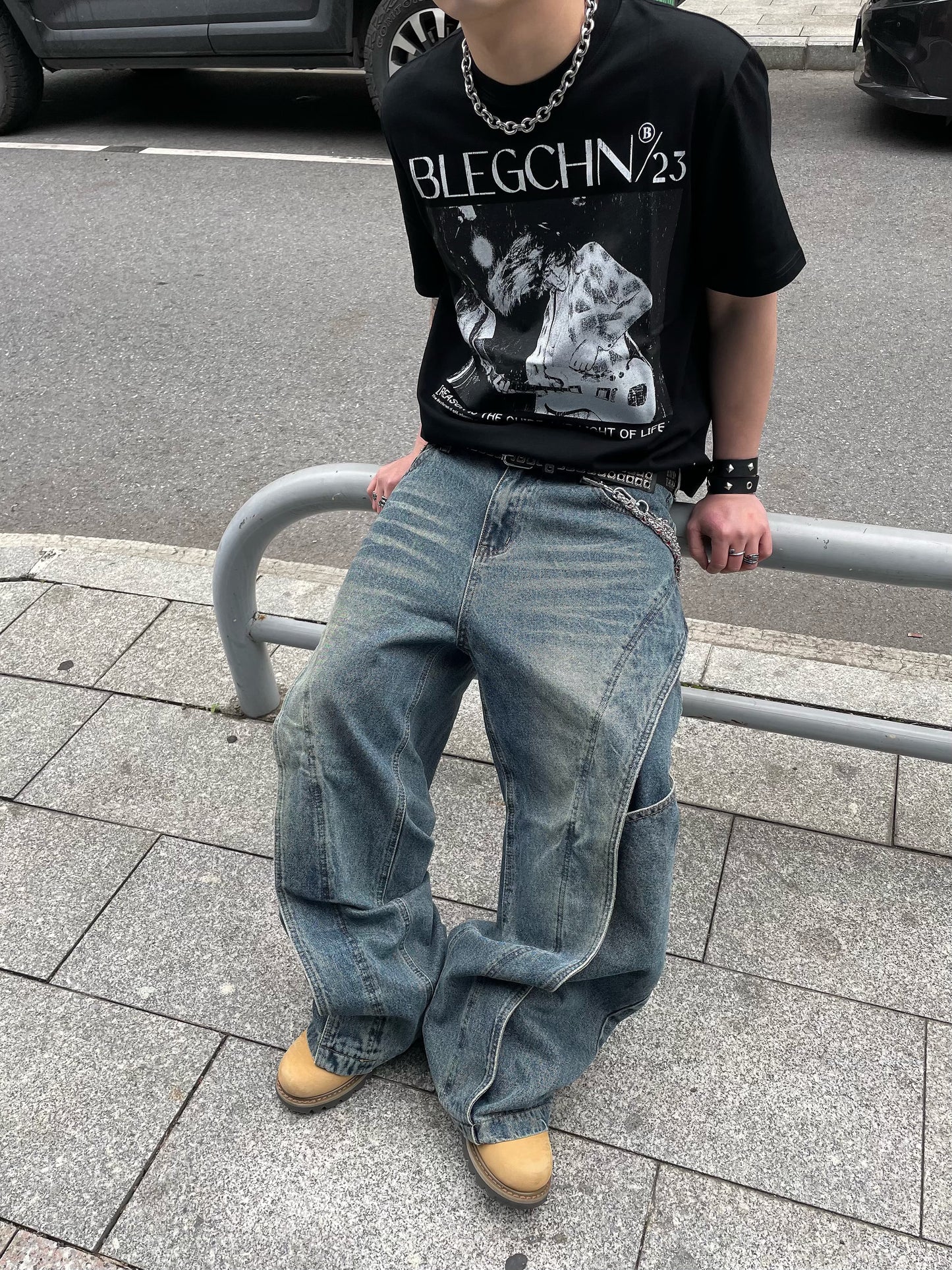 3D Panel Washed Wide-Leg Straight Denim Jeans WN15004