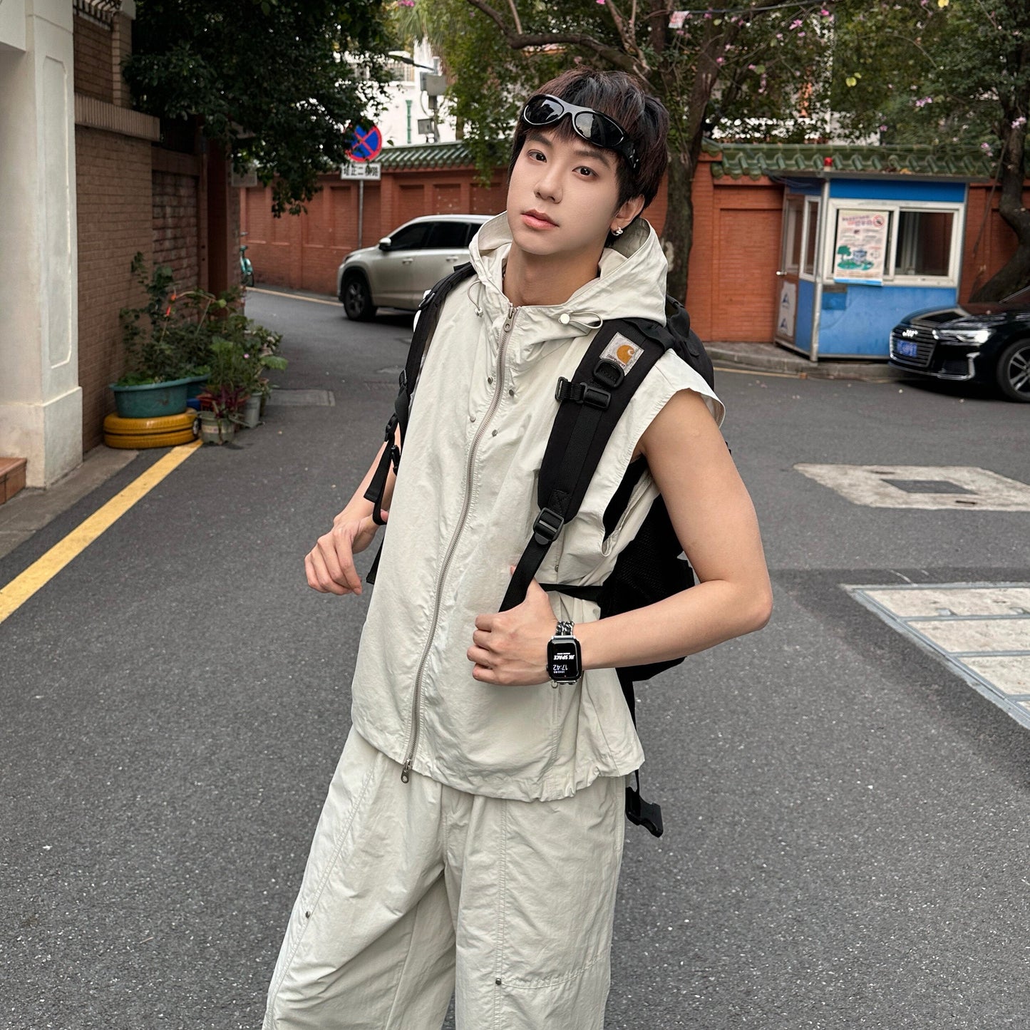 Hooded Sleeveless Jacket & Deconstructed Cargo Pants Setup WN25279