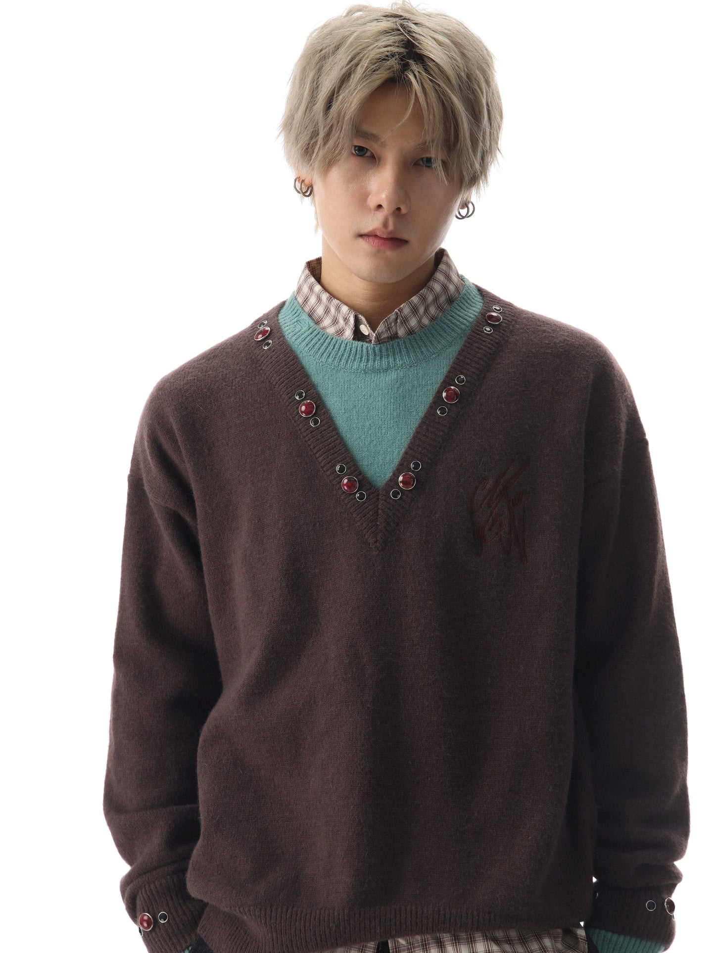 Fake Layered V-Neck Knit Sweater WN22097