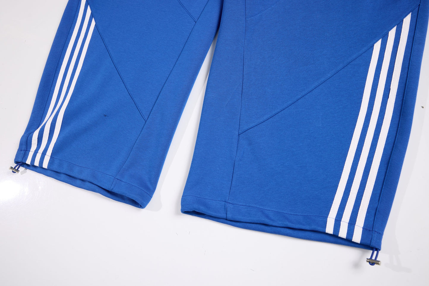 Sporty Stripe Panel Wide Leg Sweatpants WN26135