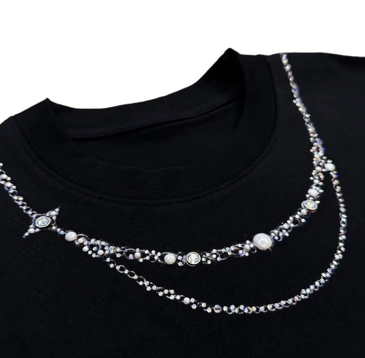 Rhinestone Pearl Necklace Print Short Sleeve T-Shirt WN20702