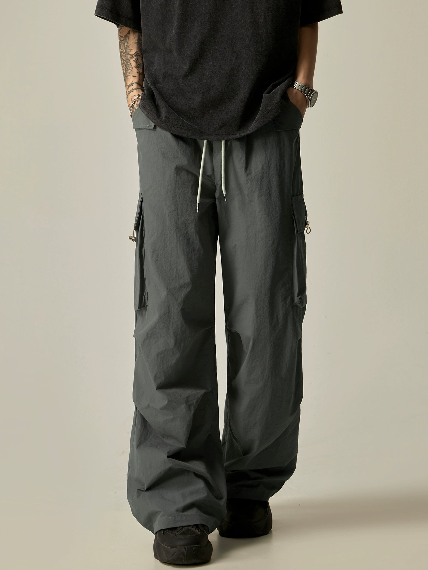 Quick Drying Wide Leg Cargo Pants WN7741