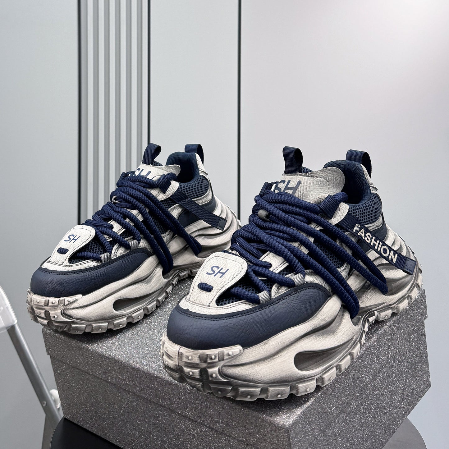 Rope Lace Washed Chunky Sole Sneakers WN24623