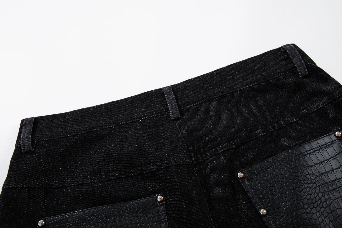 Python Pattern Rivet Denim Half Pants WN25746