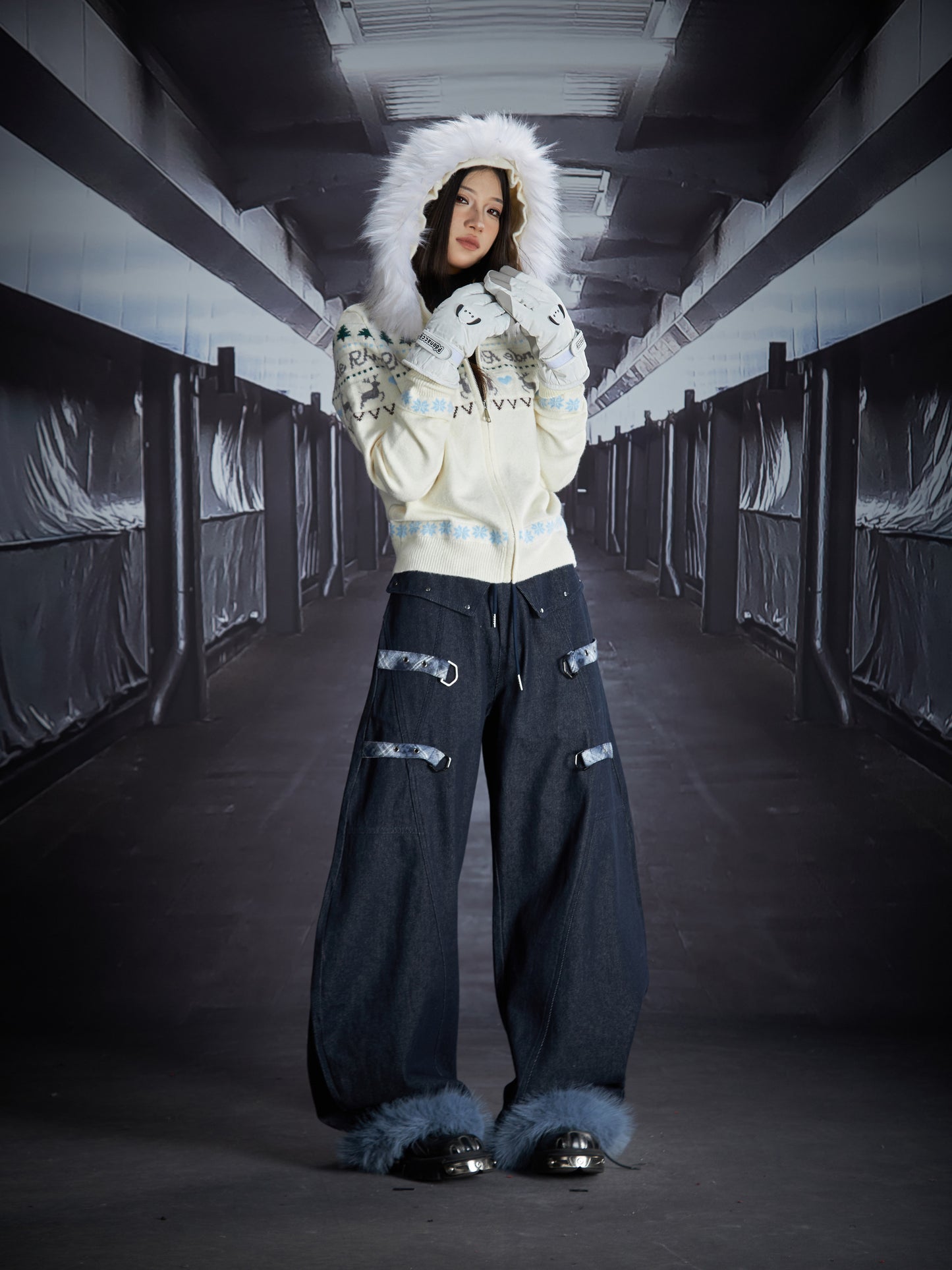 Detachable Fake Fur Hooded Zipper Knit Cardigan WN22845