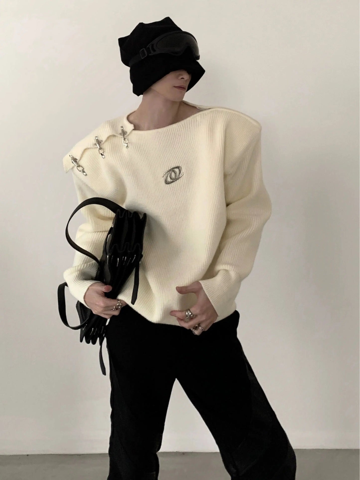 Oversize Metal Buckle Knit Sweater WN2674