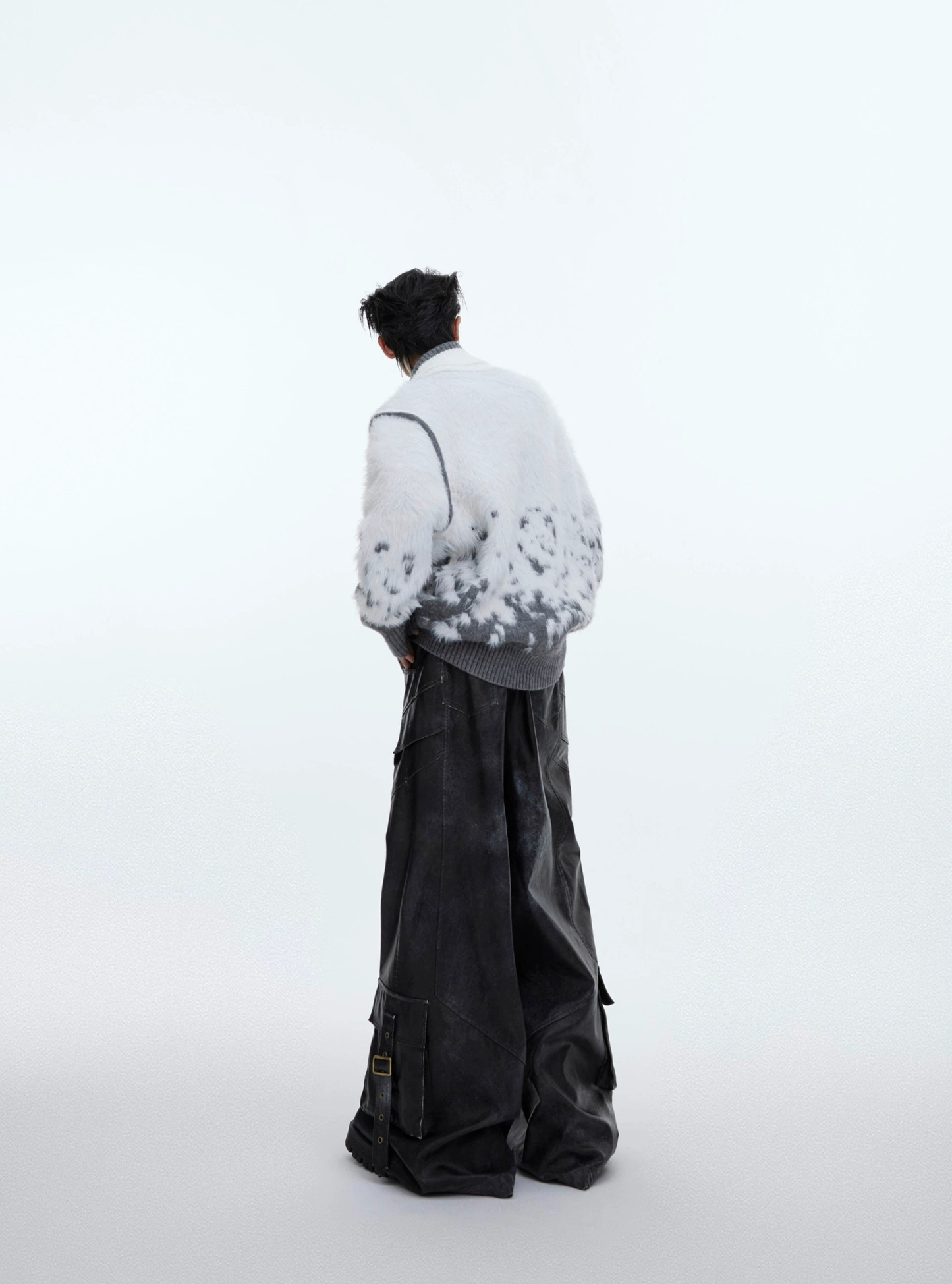 Oversize V-neck Knit Sweater WN3677