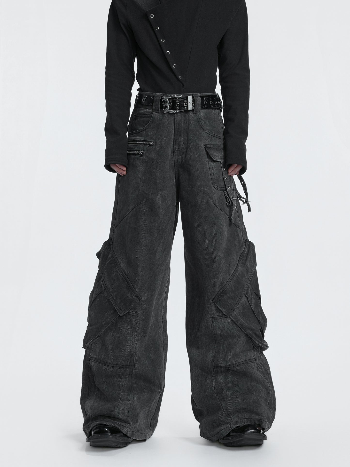 Multi Pocket Wide Leg Denim Jeans WN22630