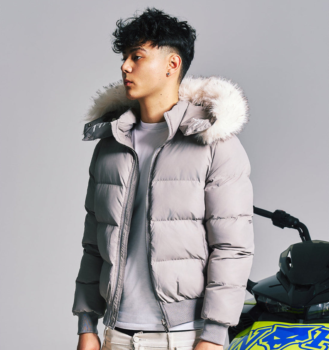 Warm Detachable Fur Collar Puffer Jacket WN21003